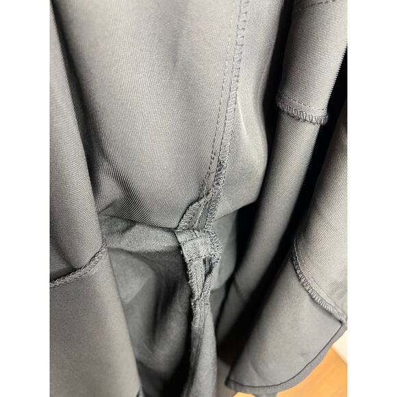 Harlyn Plunging Neckline Fit & Flare Halter Dress Black NEW ~ Size L - Picture 7 of 8